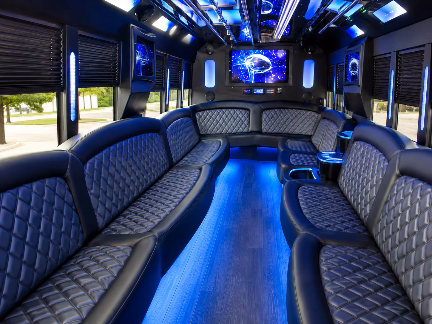 Rent a Bus to Grand Ole Opry