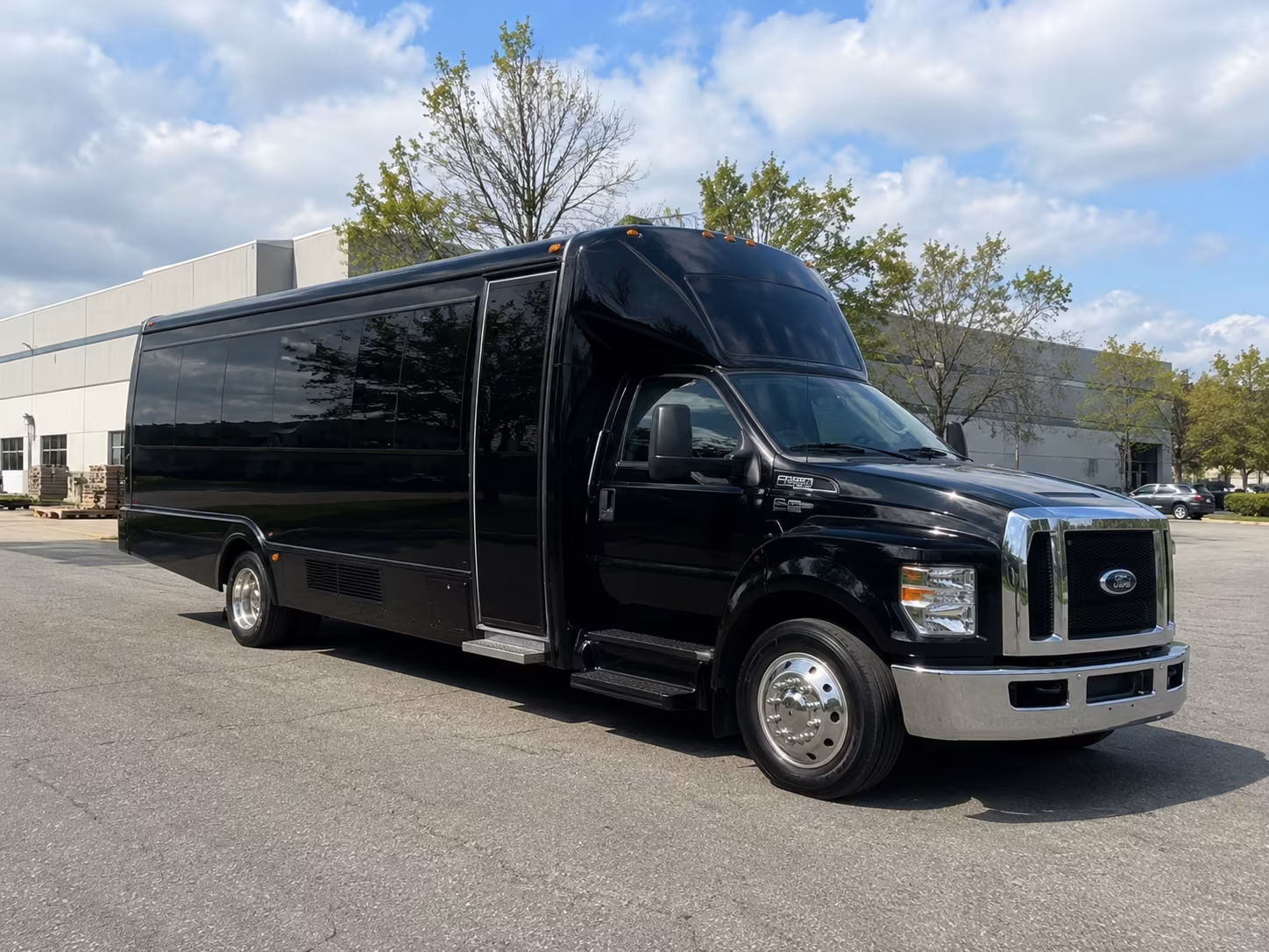 40 Passenger Party Bus Exterior