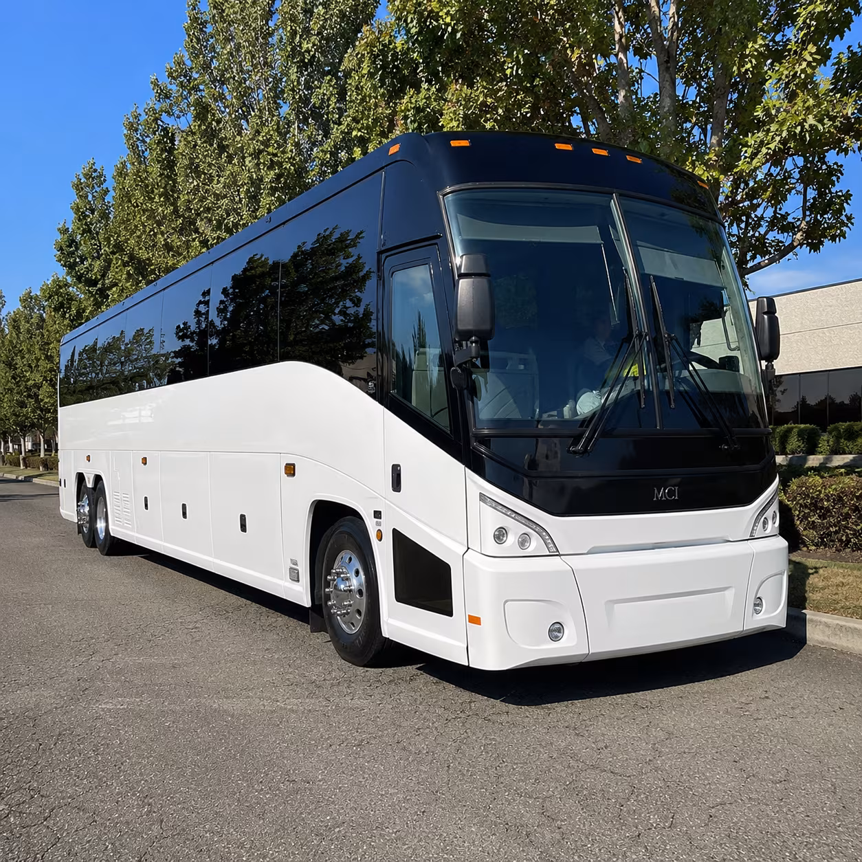 Clarksville Wedding Transportation & Shuttle Service