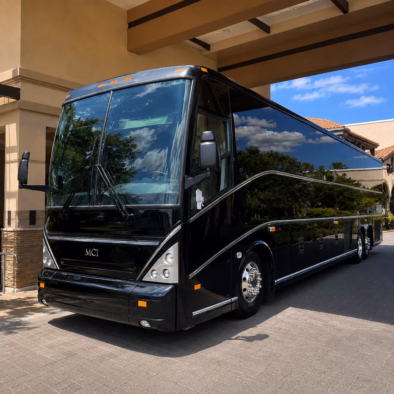 Nashville Corporate Transportation party bus exterior