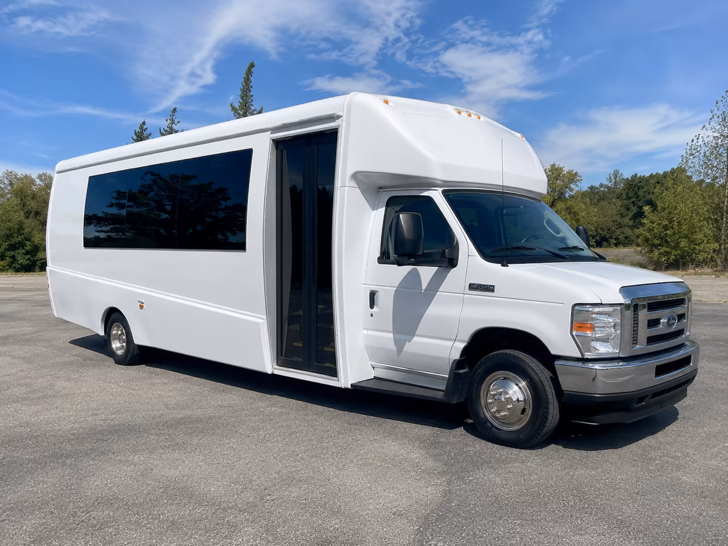Nashville Sporting Event Transportation party bus exterior