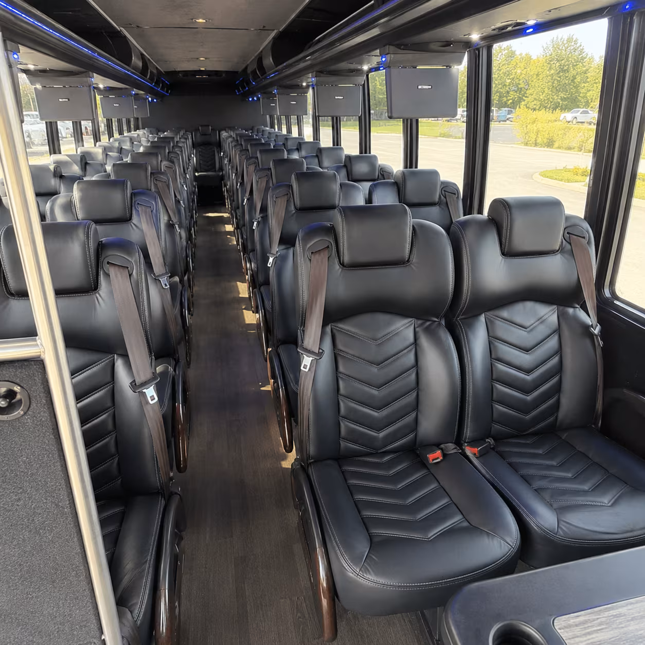 Nashville Wedding Transportation & Shuttle Service