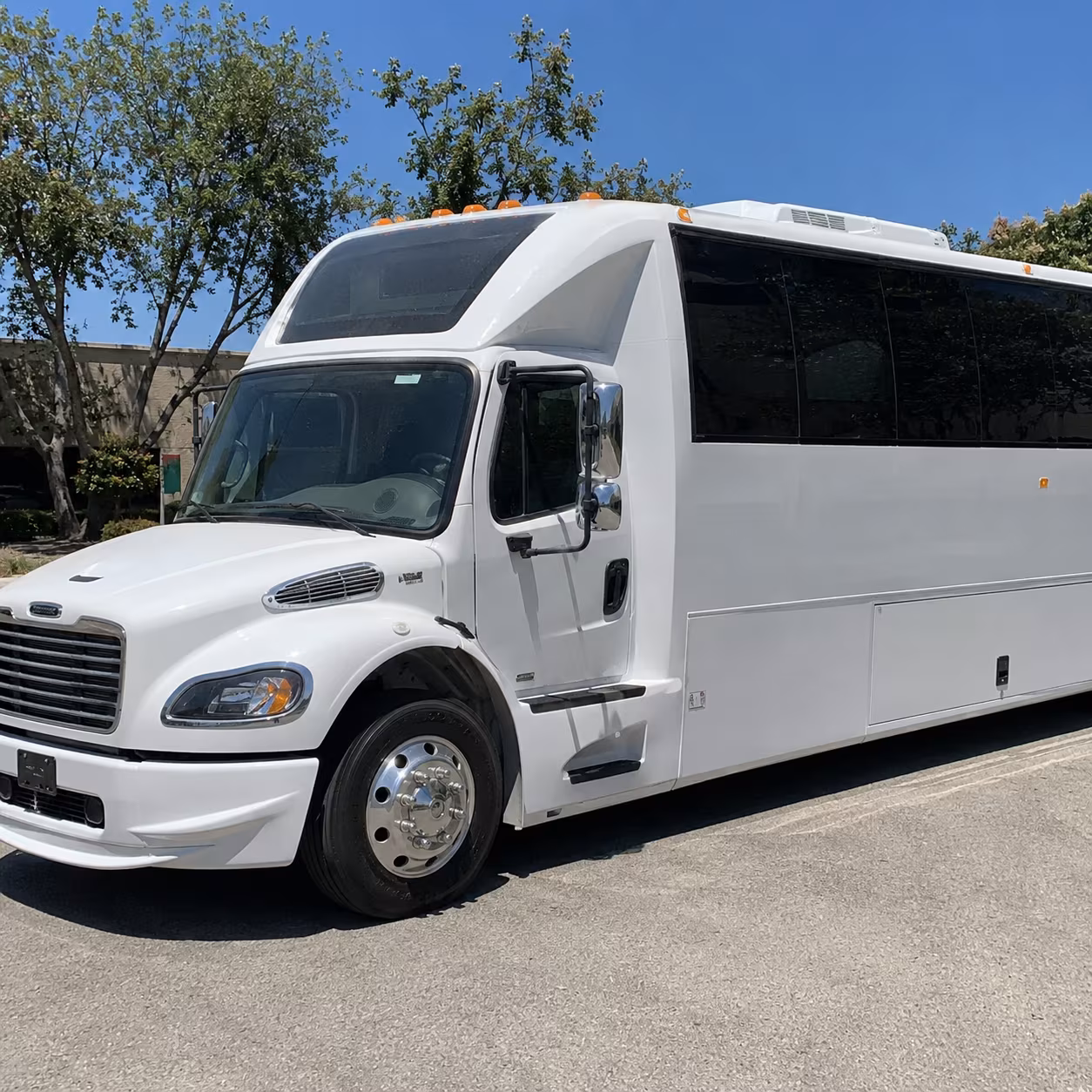 Nashville Winery Tour & Pub Crawl Transportation onboard seating