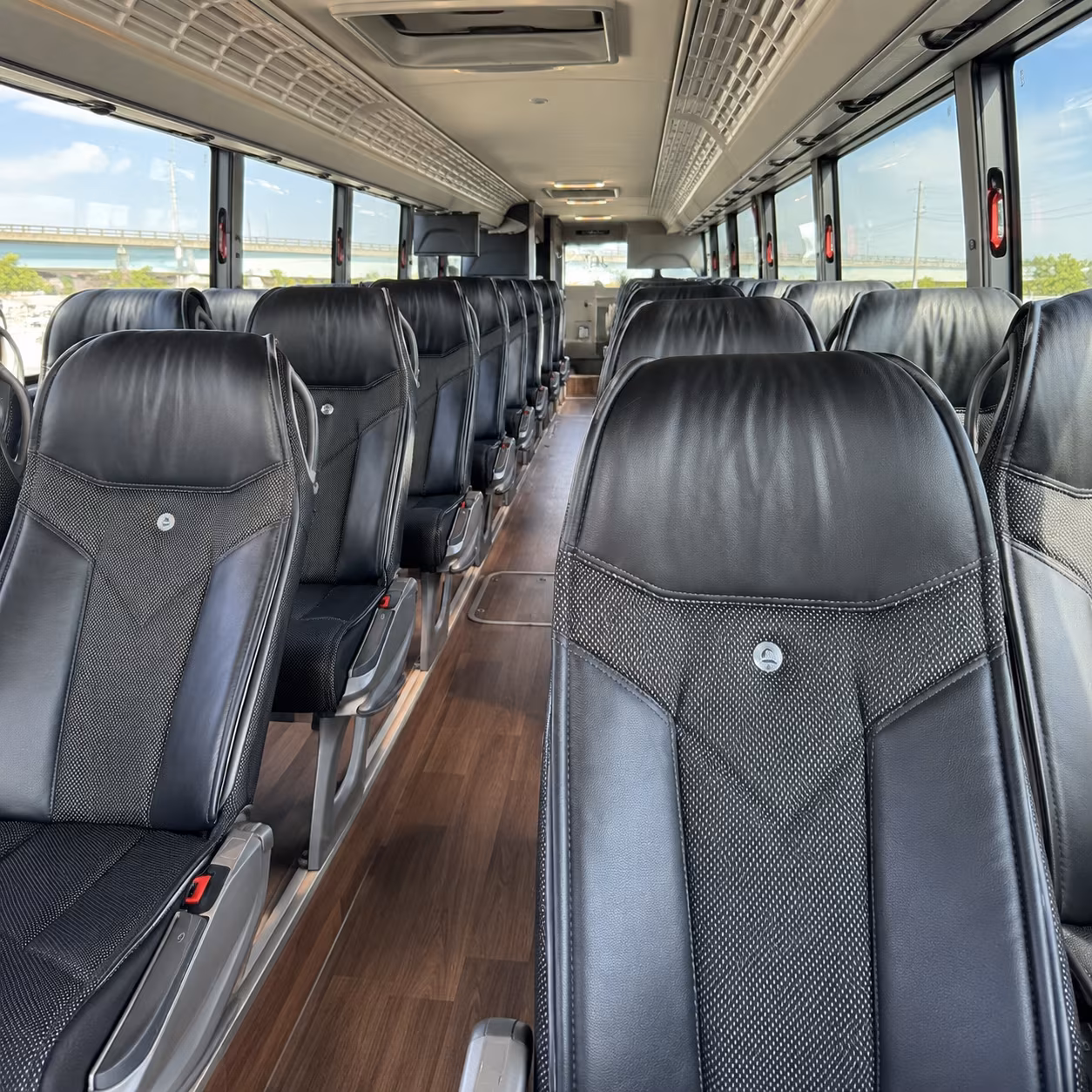 Spring Hill Wedding Transportation & Shuttle Service