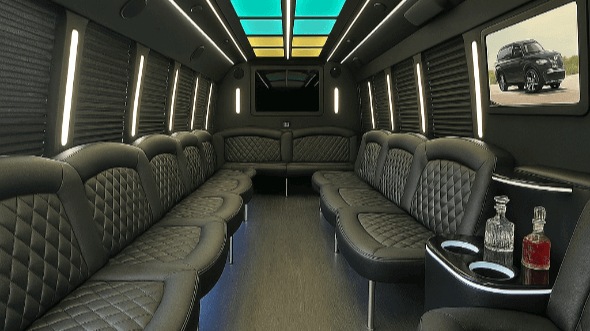 nashville 30 passenger party bus rental