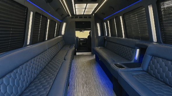 nashville 50 passenger party bus rental