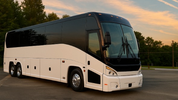 nashville prom and homecoming charter bus rental